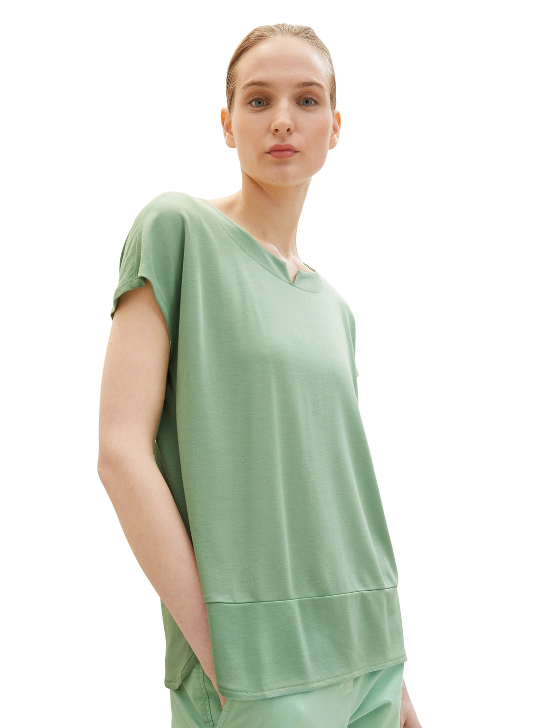 Green Short Sleeve V-Neck T-Shirt