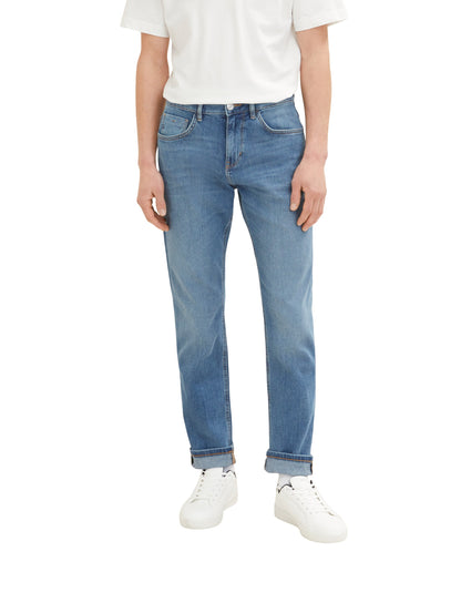 Light Wash Standard Fit Jeans