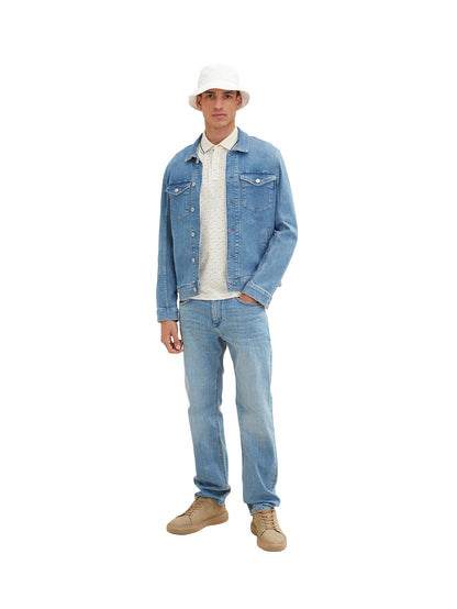 Light Wash Standard Fit Jeans - BEVAVA