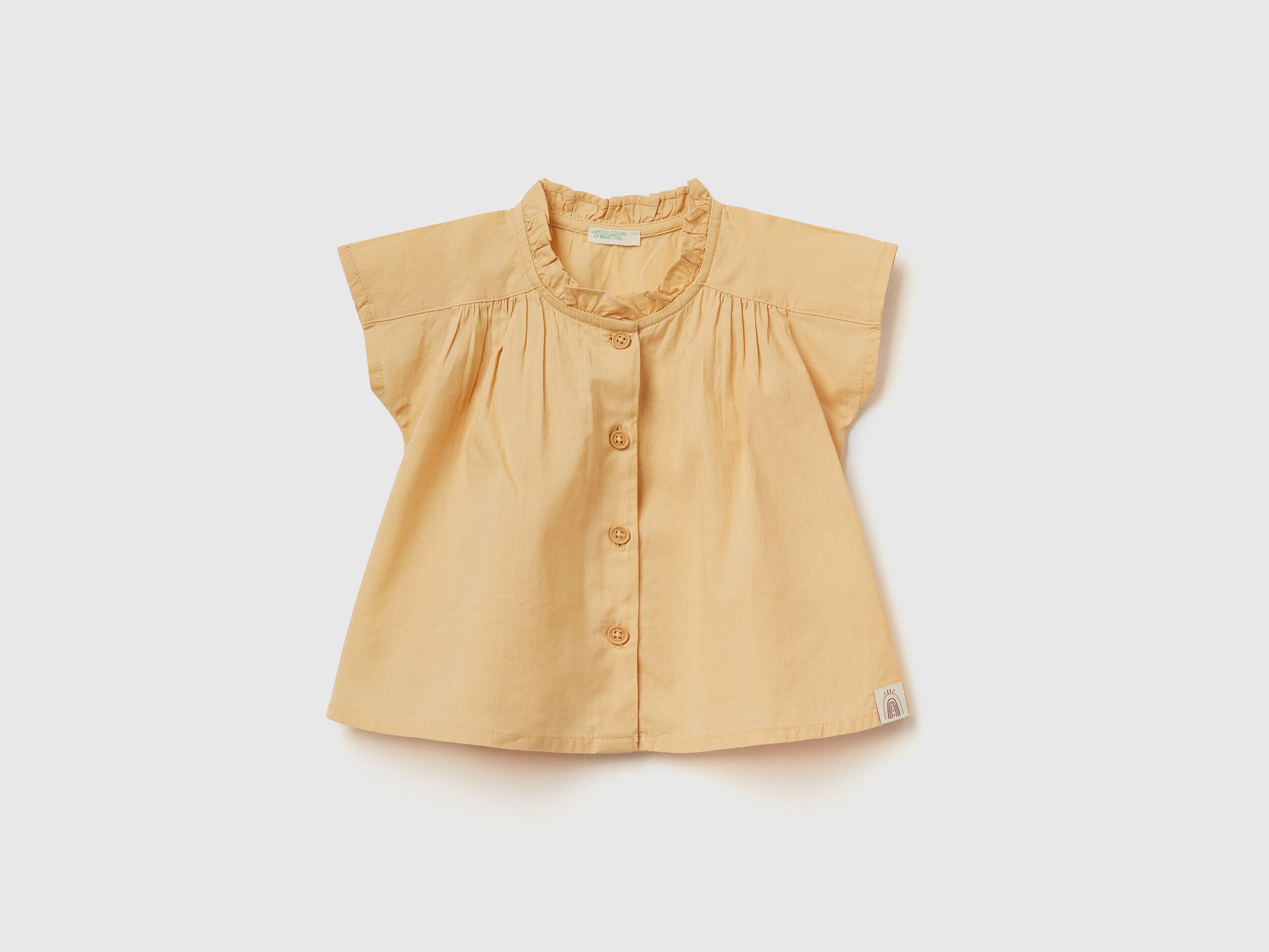 Lightweight Blouse With Ruffles