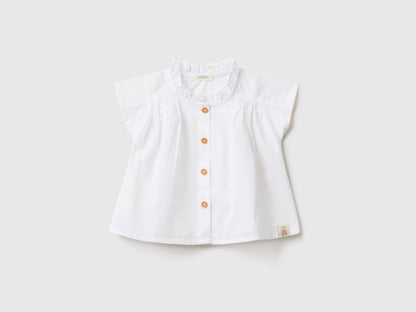 Lightweight Blouse With Ruffles