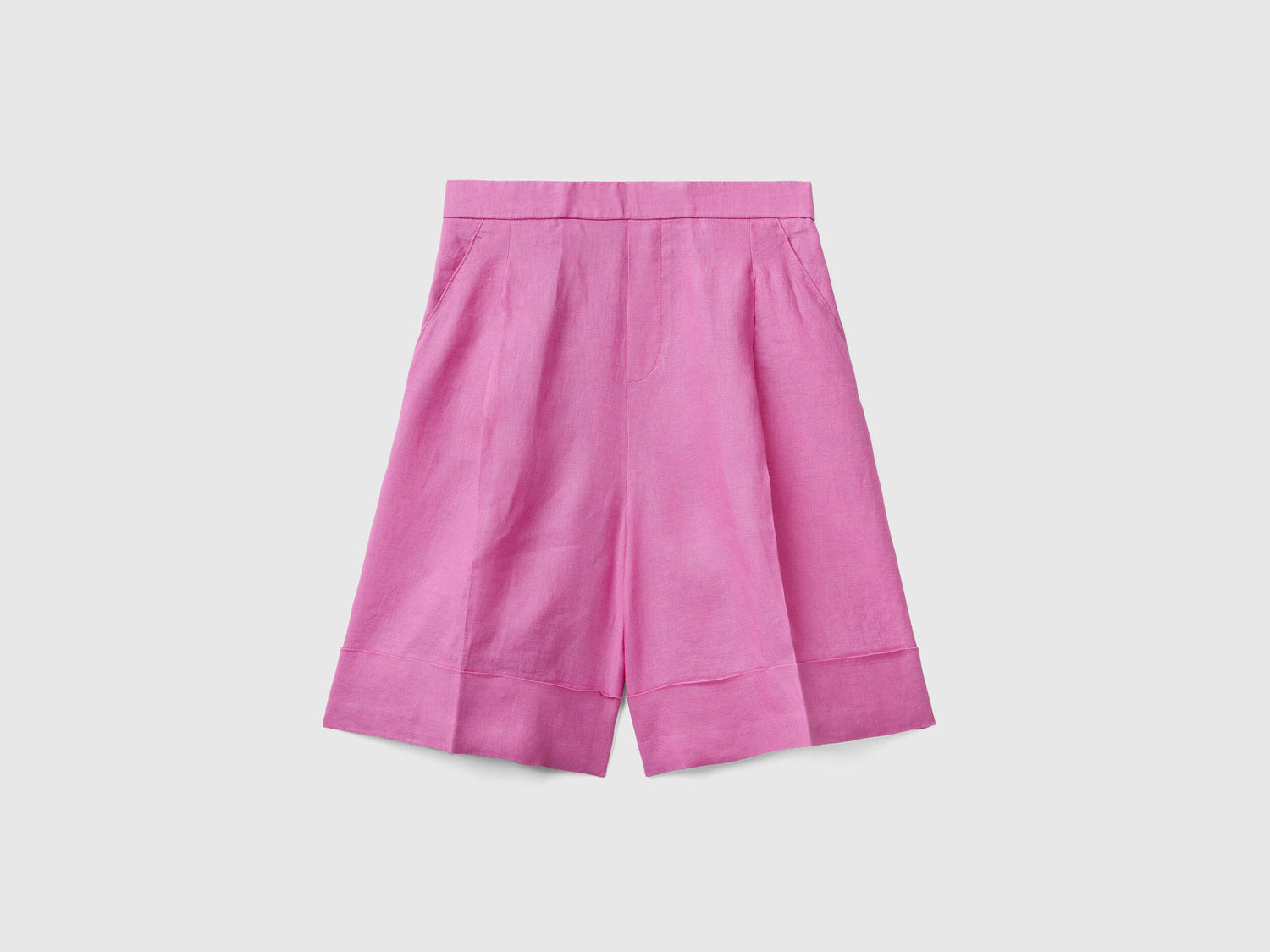 100% Linen Bermudas With Cuffs