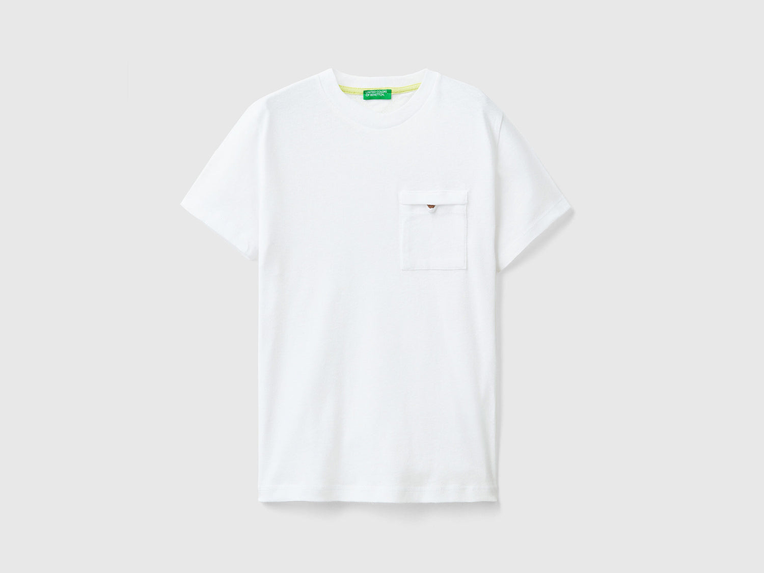 Linen Blend T-Shirt With Pocket