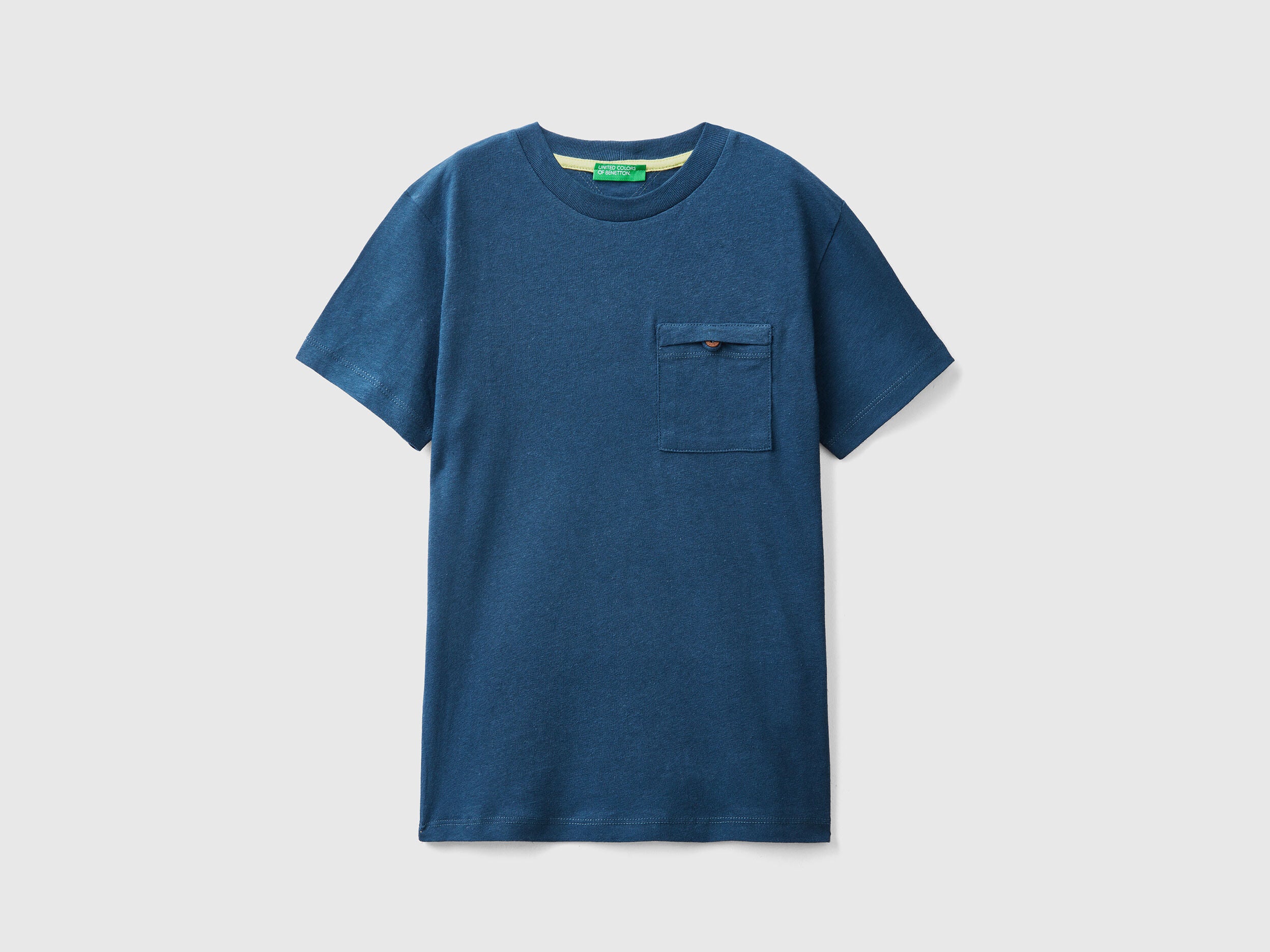 Linen Blend T-Shirt With Pocket