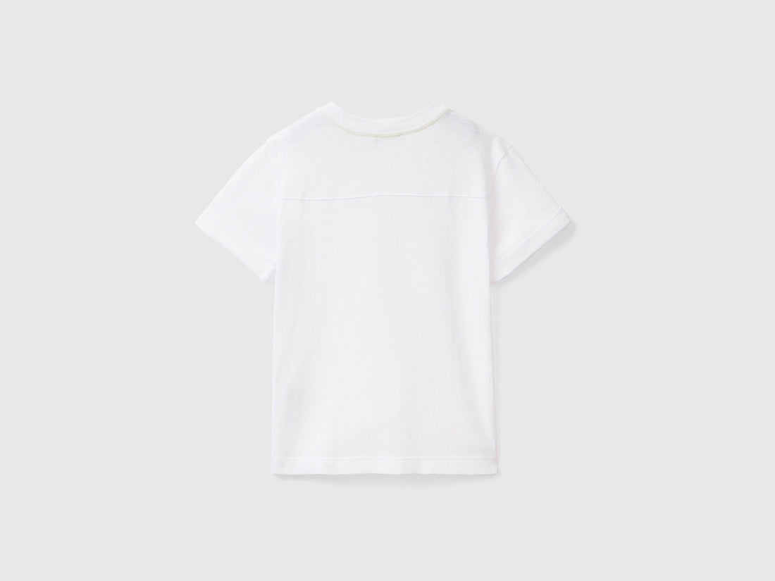 Linen Blend T-Shirt With Pocket - 02