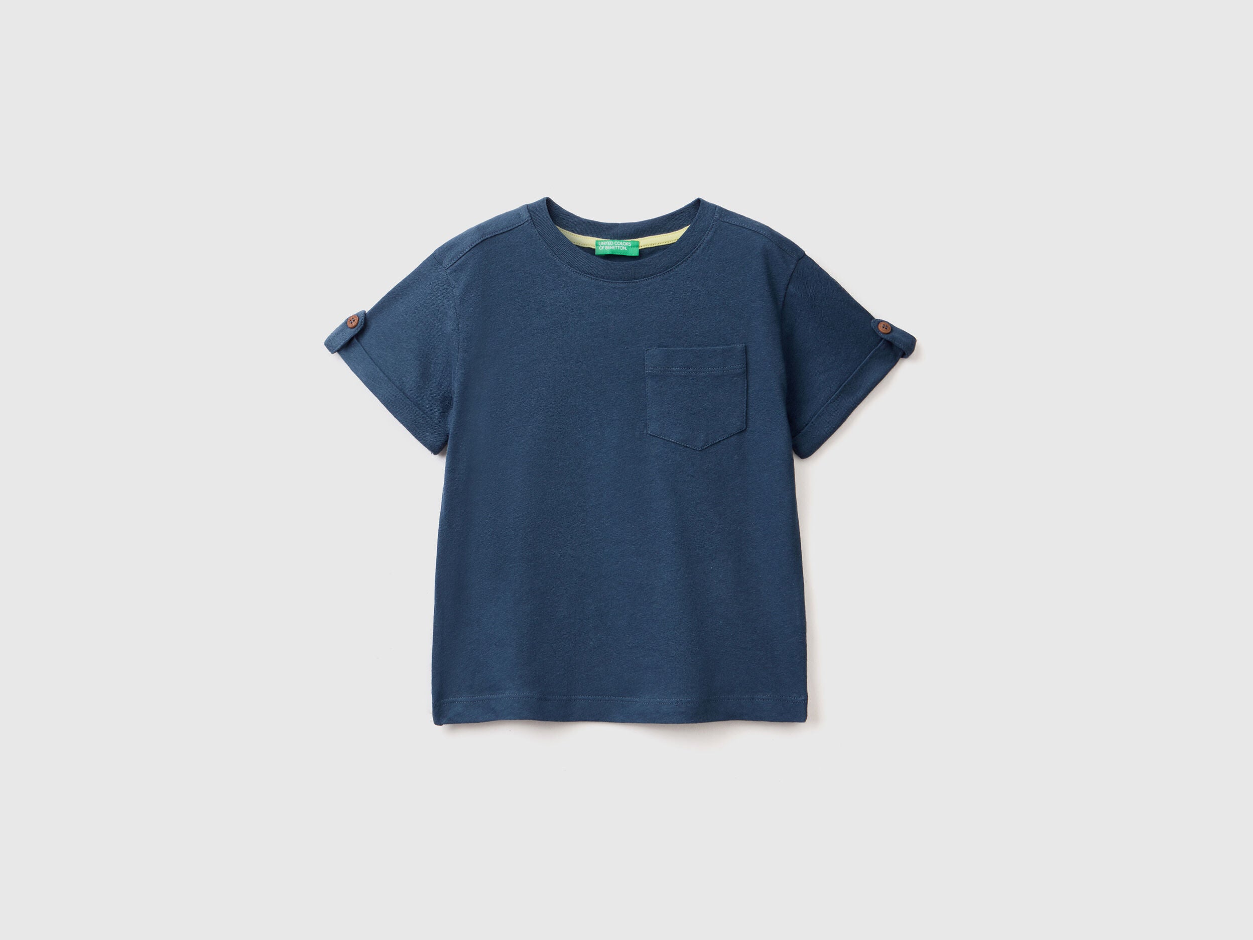 Linen Blend T-Shirt With Pocket - 01