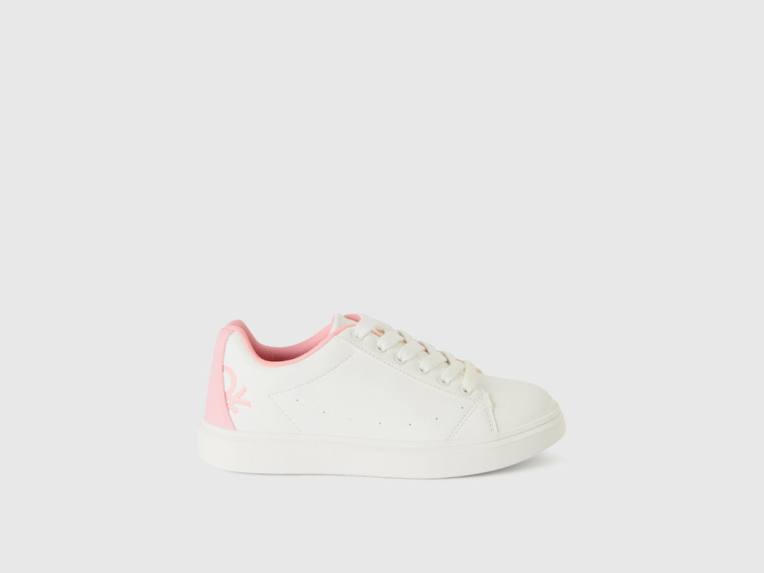 Low-Top Sneakers With Logo - 01