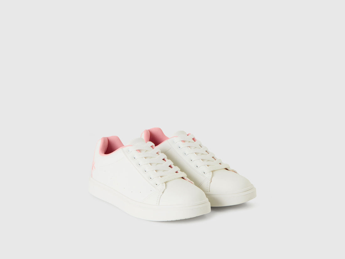 Low-Top Sneakers With Logo - 02