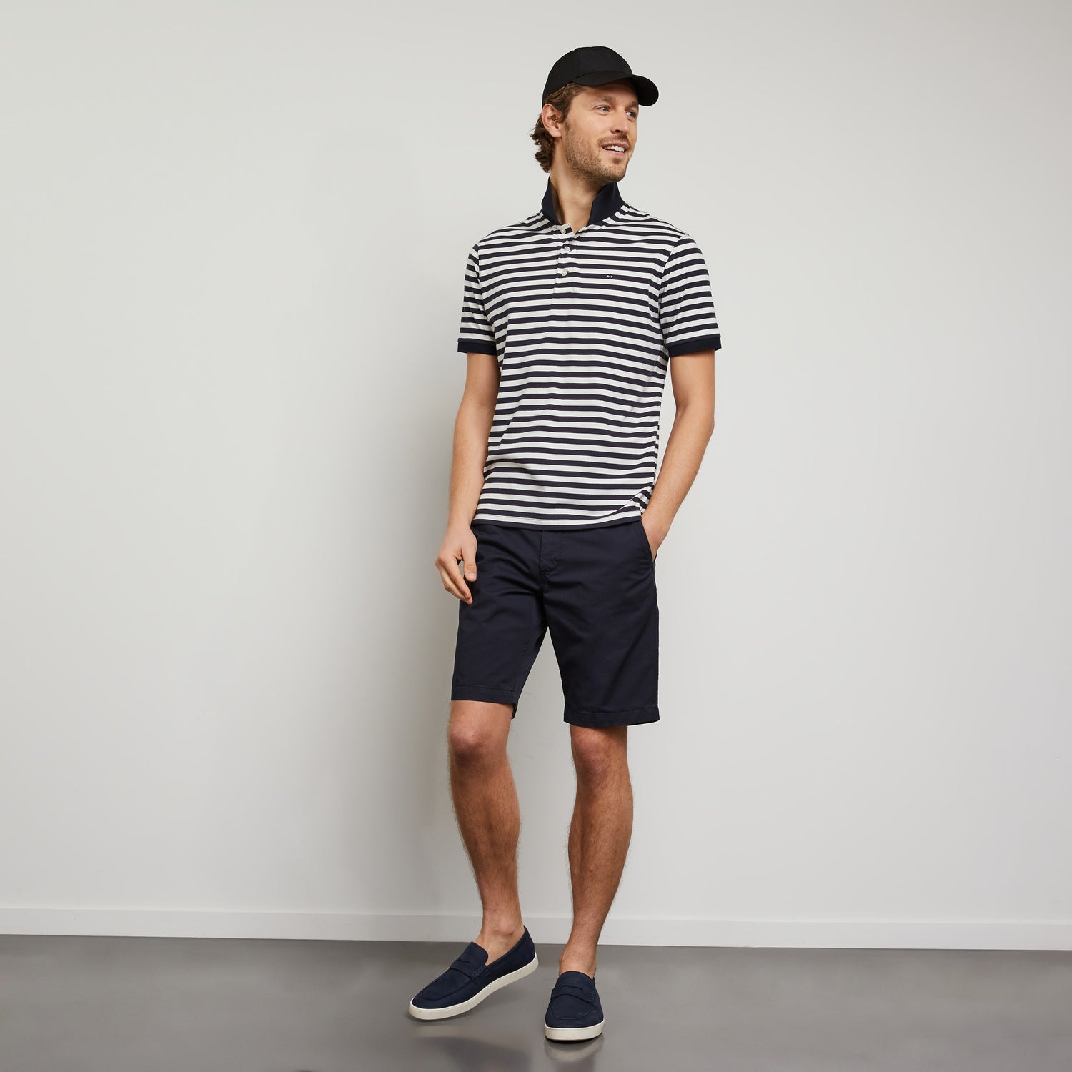 Navy Blue Bermuda Shorts - 01