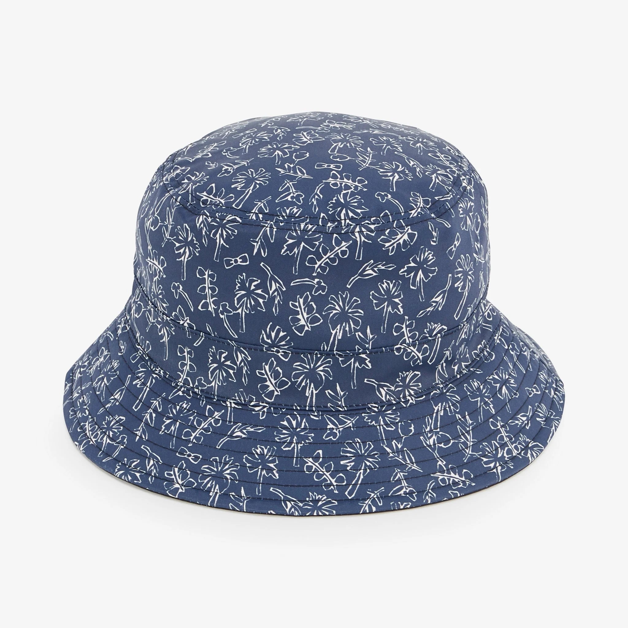 navy-blue-reversible-bucket-hat_e23chabo0001_blf2_01