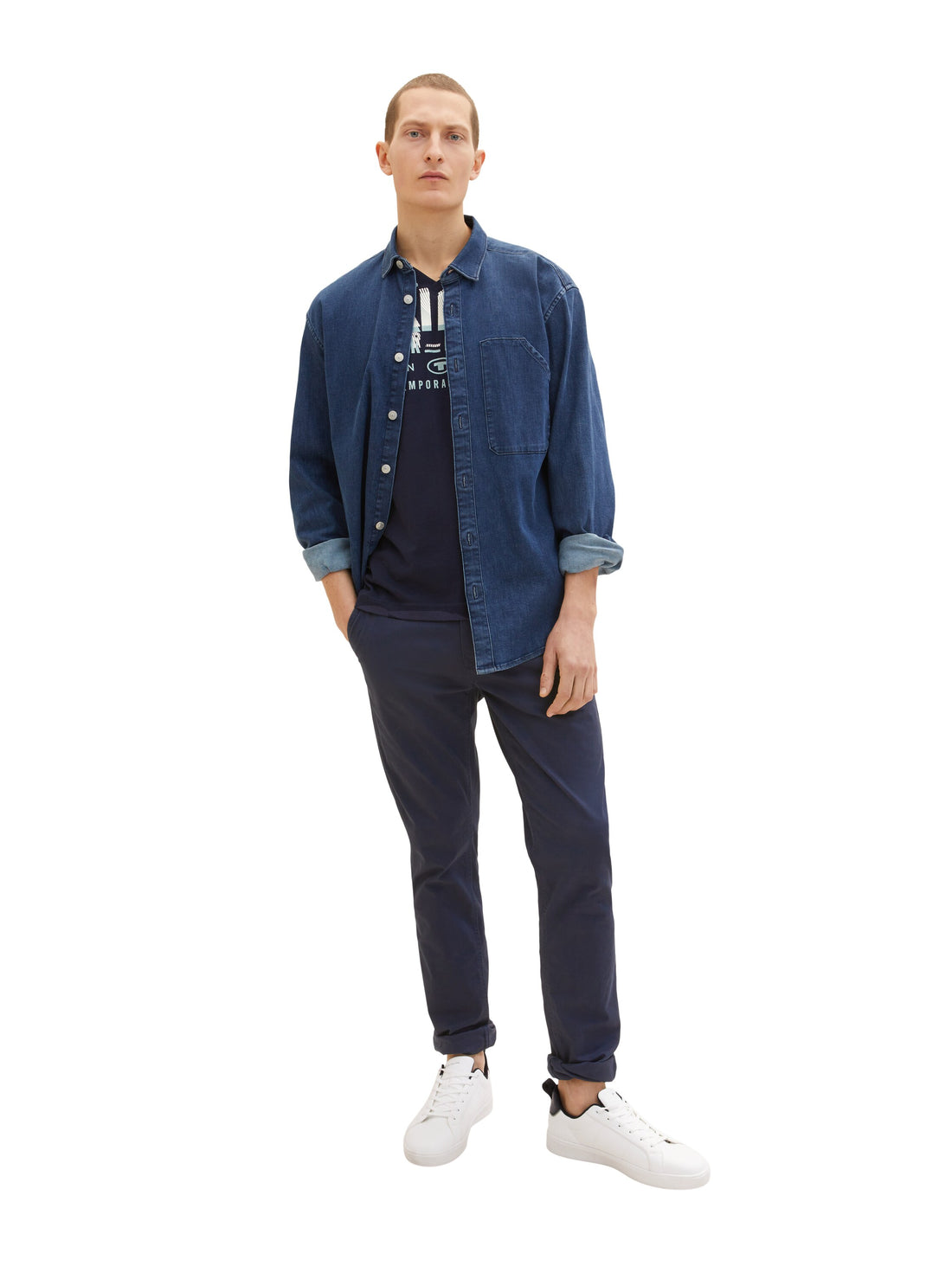 Navy Blue Short Sleeve V-Neck Graphic T-Shirt