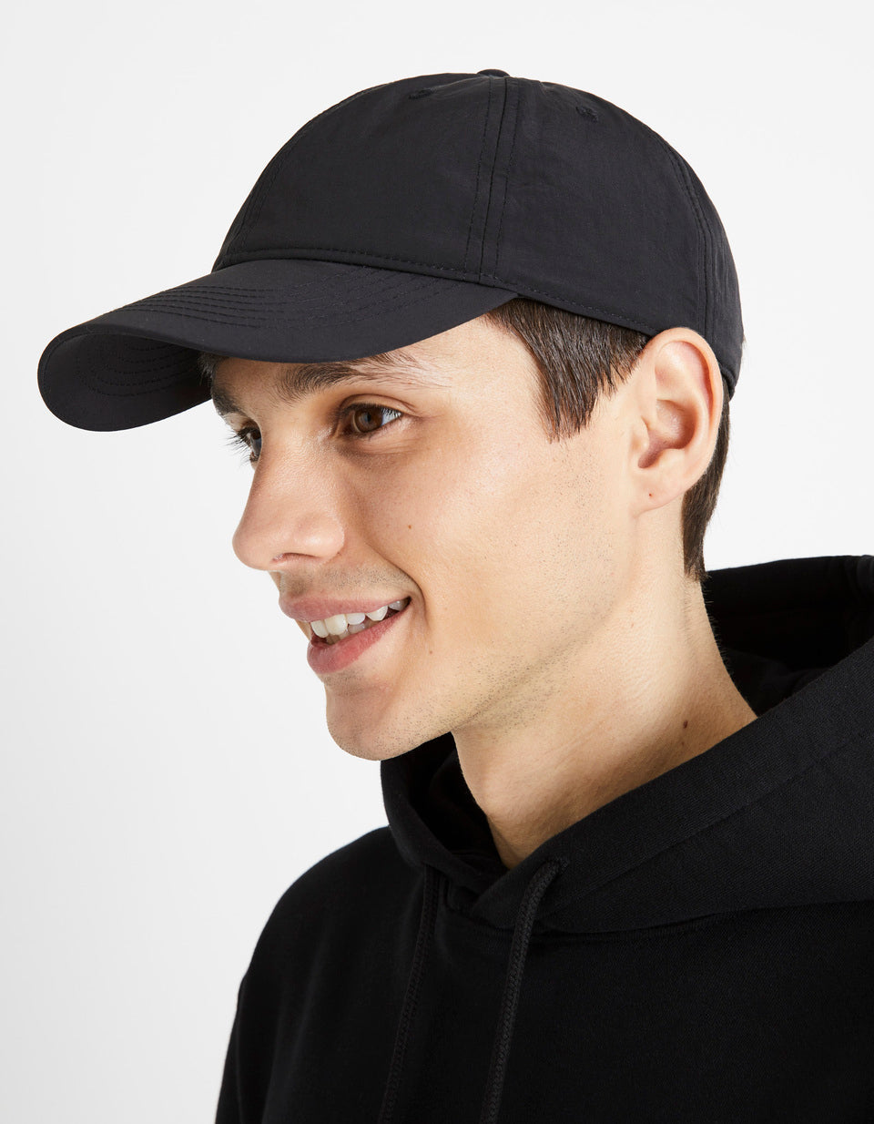 Nylon Cap - Black - 01