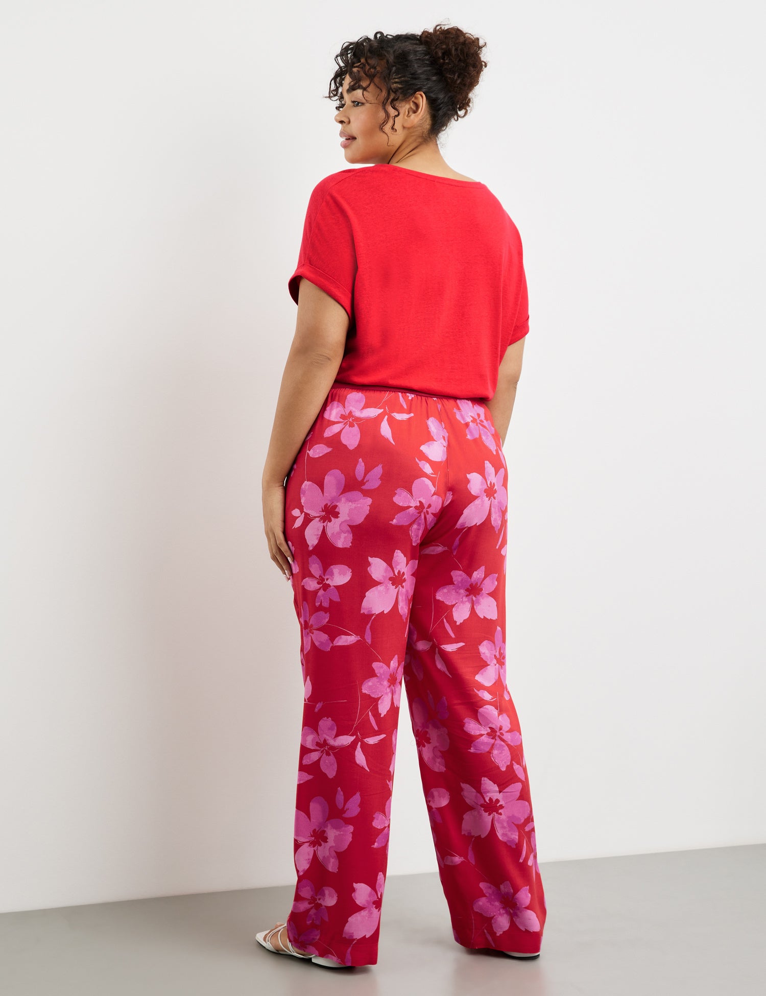 Palazzo Trousers With A Floral Print, Carlotta