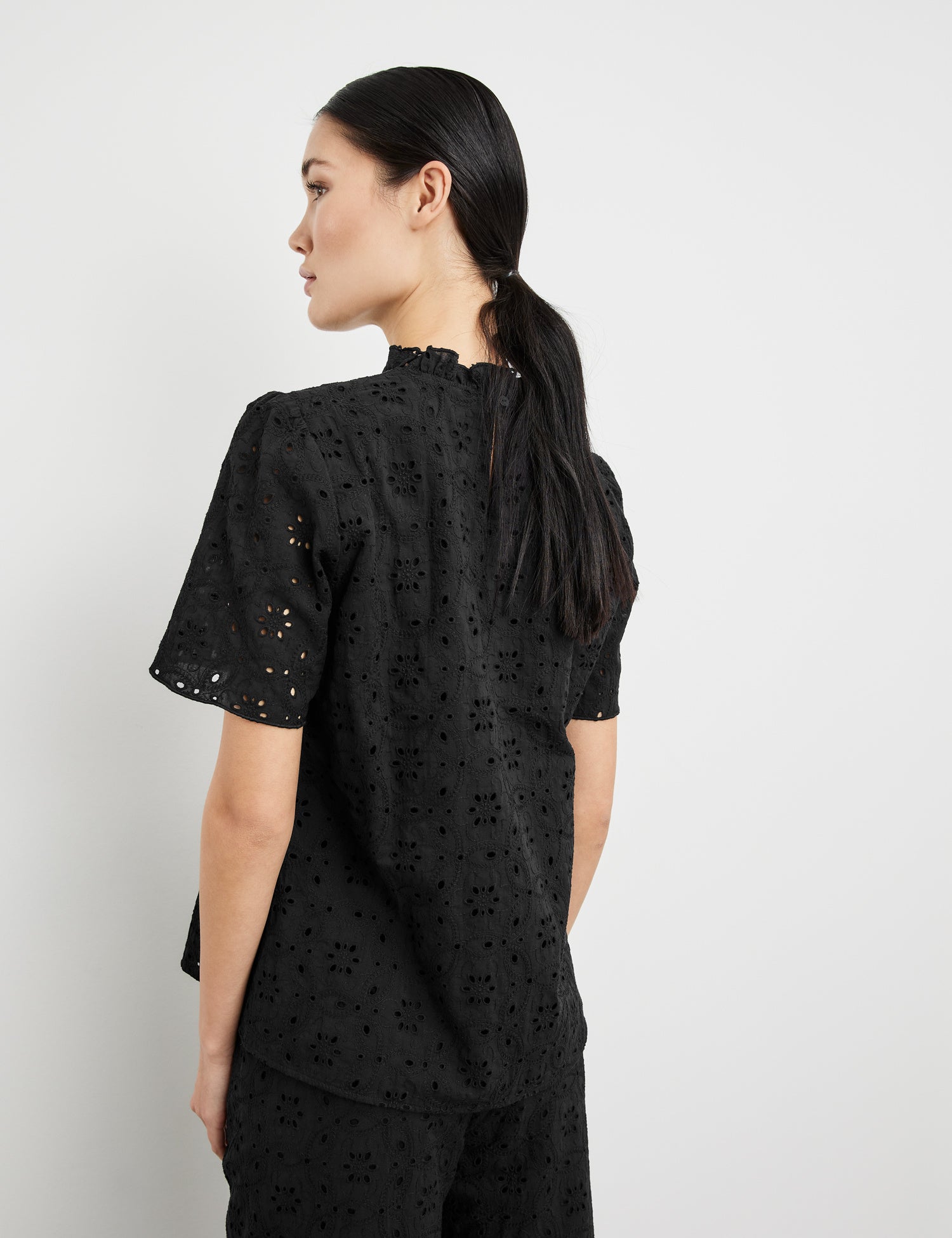 Short Sleeve Blouse With Broderie Anglaise