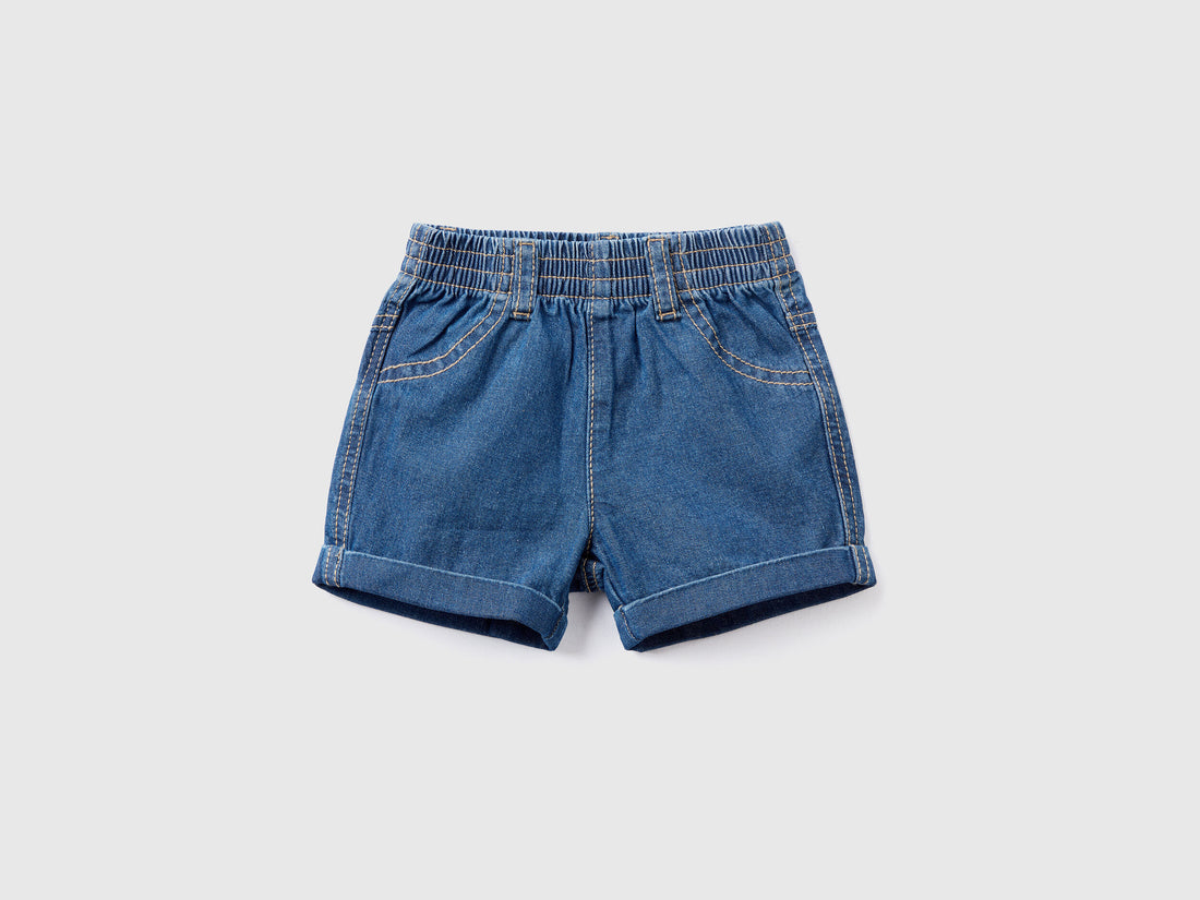 Shorts In Lightweight Denim