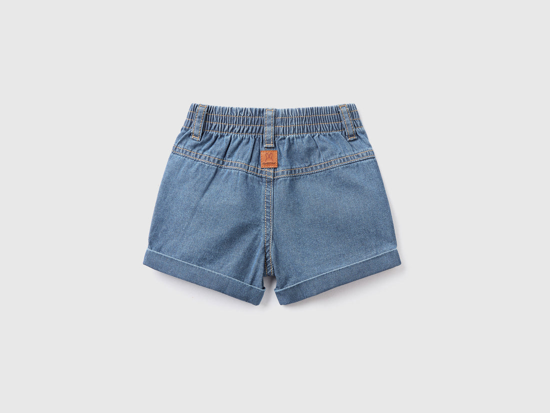 Shorts In Lightweight Denim