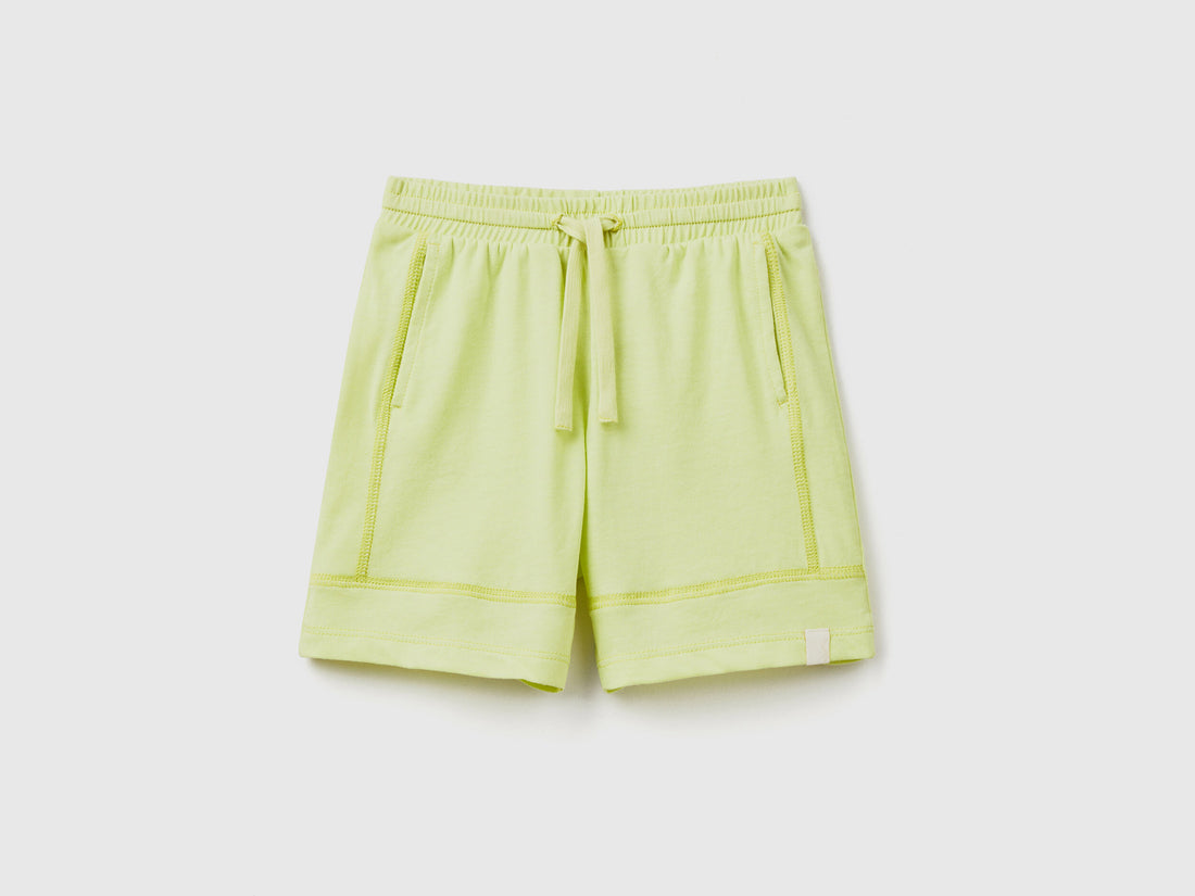 Shorts In Recycled Fabric