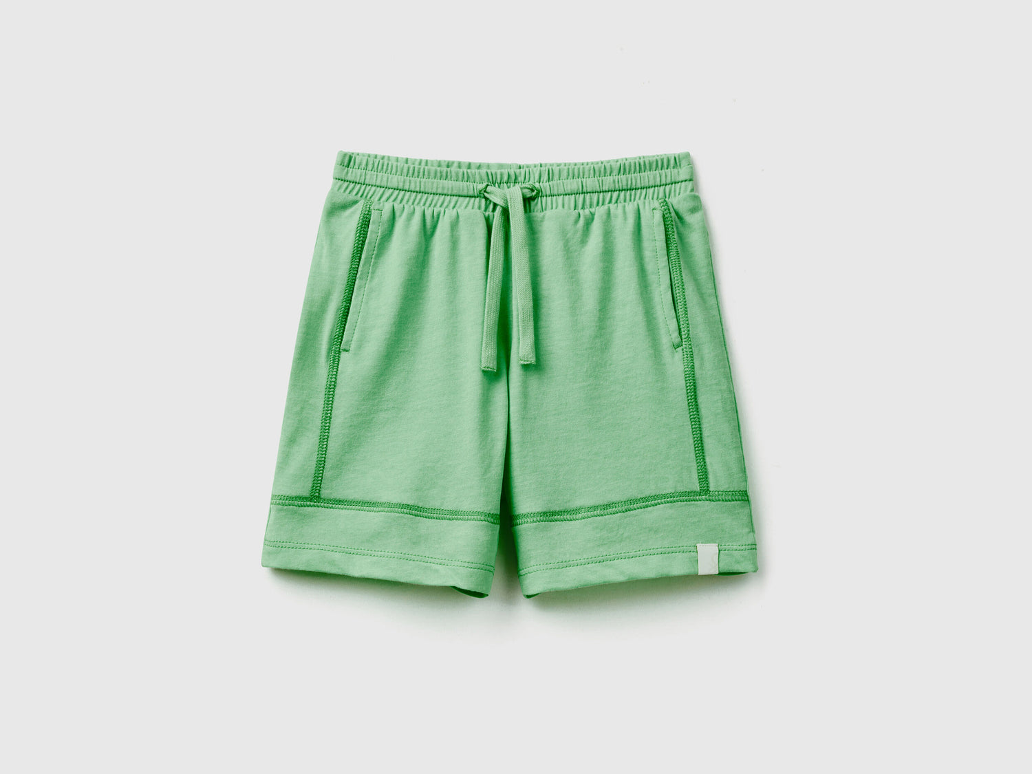 Shorts In Recycled Fabric