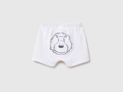 Shorts With Patch On The Back