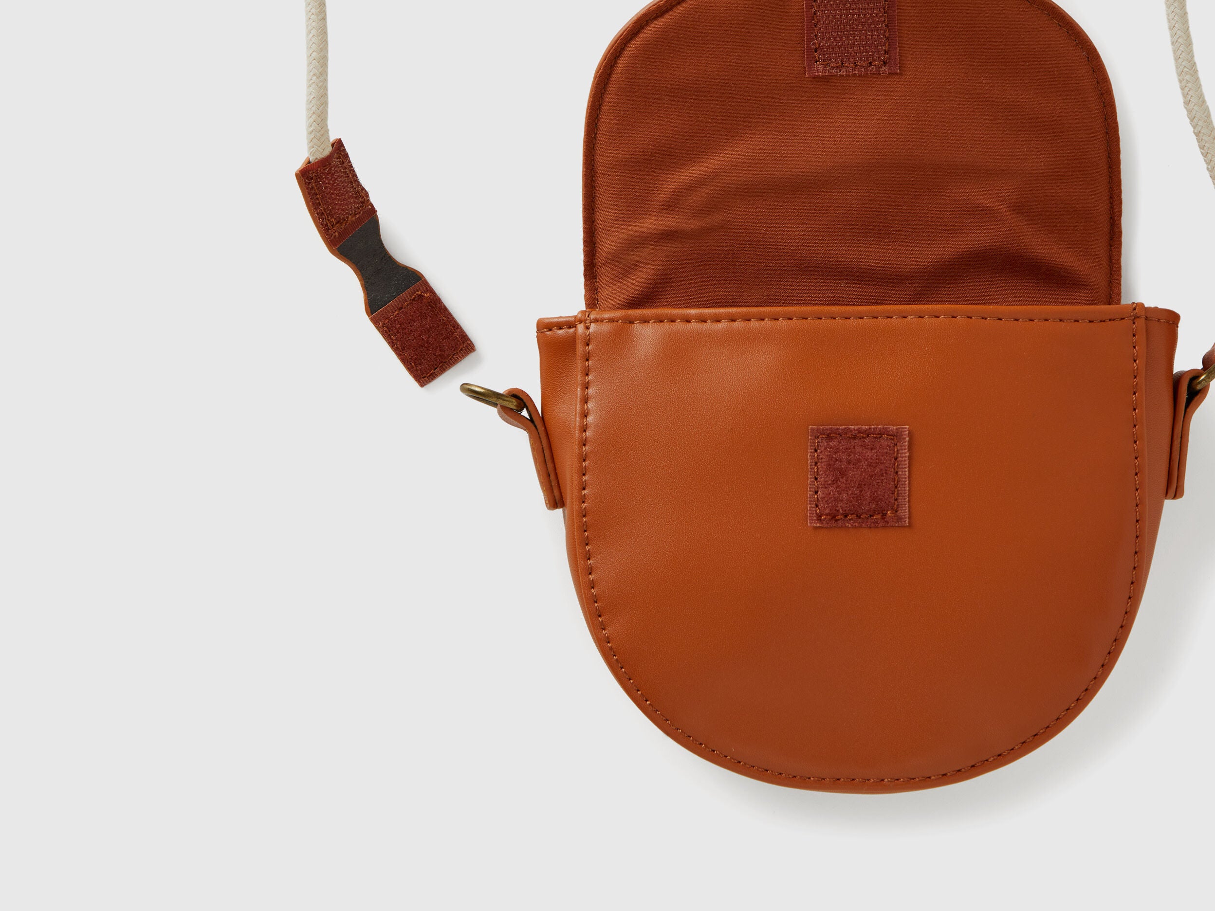 Shoulder Bag In Imitation Leather - 02