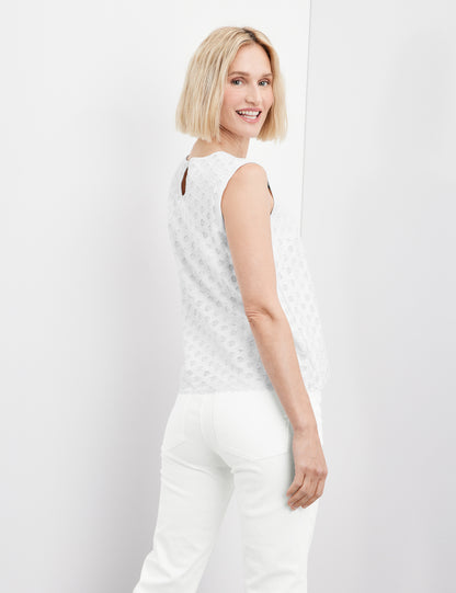 Sleeveless Blouse With Lace