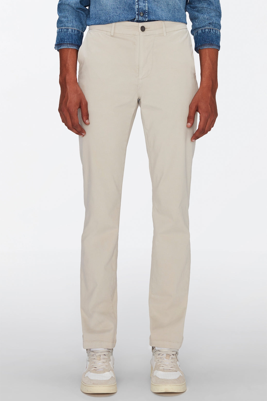 Slimmy Chino Tap. Luxe Performance Sateen Stone