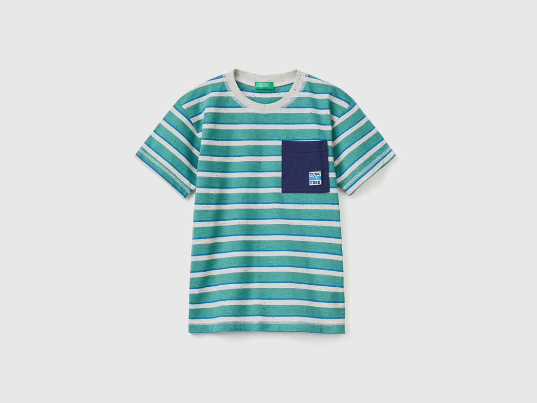 Striped T-Shirt With Pocket - 01