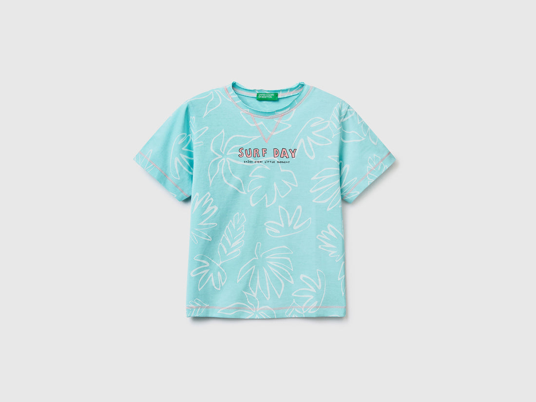T-Shirt With Exotic Print
