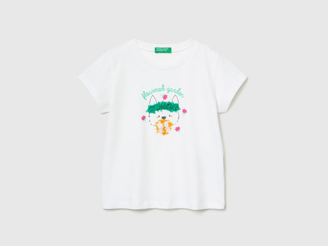 T-Shirt With Petal Look Applique - 01