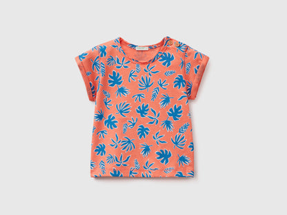 T-Shirt With Tropical Print