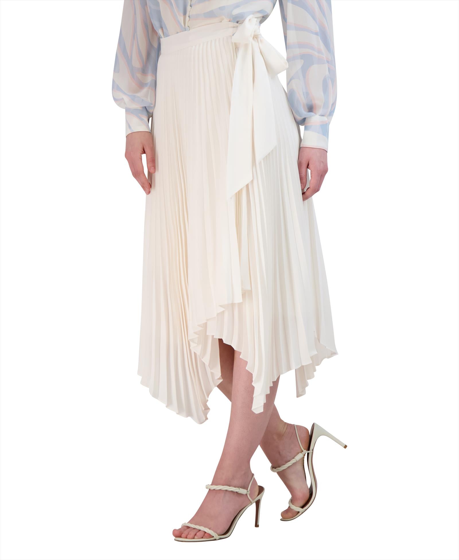 white-pleated-midi-skirt-skirt_2xx1b07_gardenia_03