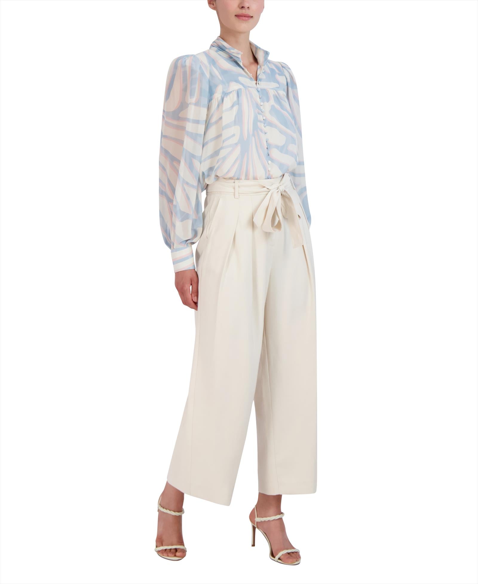 white-tapered-trousers-with-belt_2x01b11_gardenia_04
